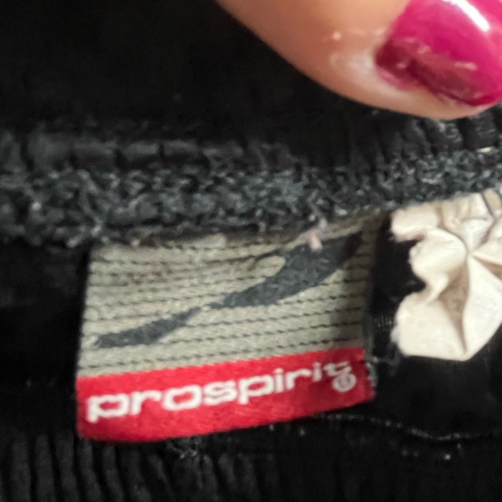 ProSpirit Shorts - Picture 2 of 3